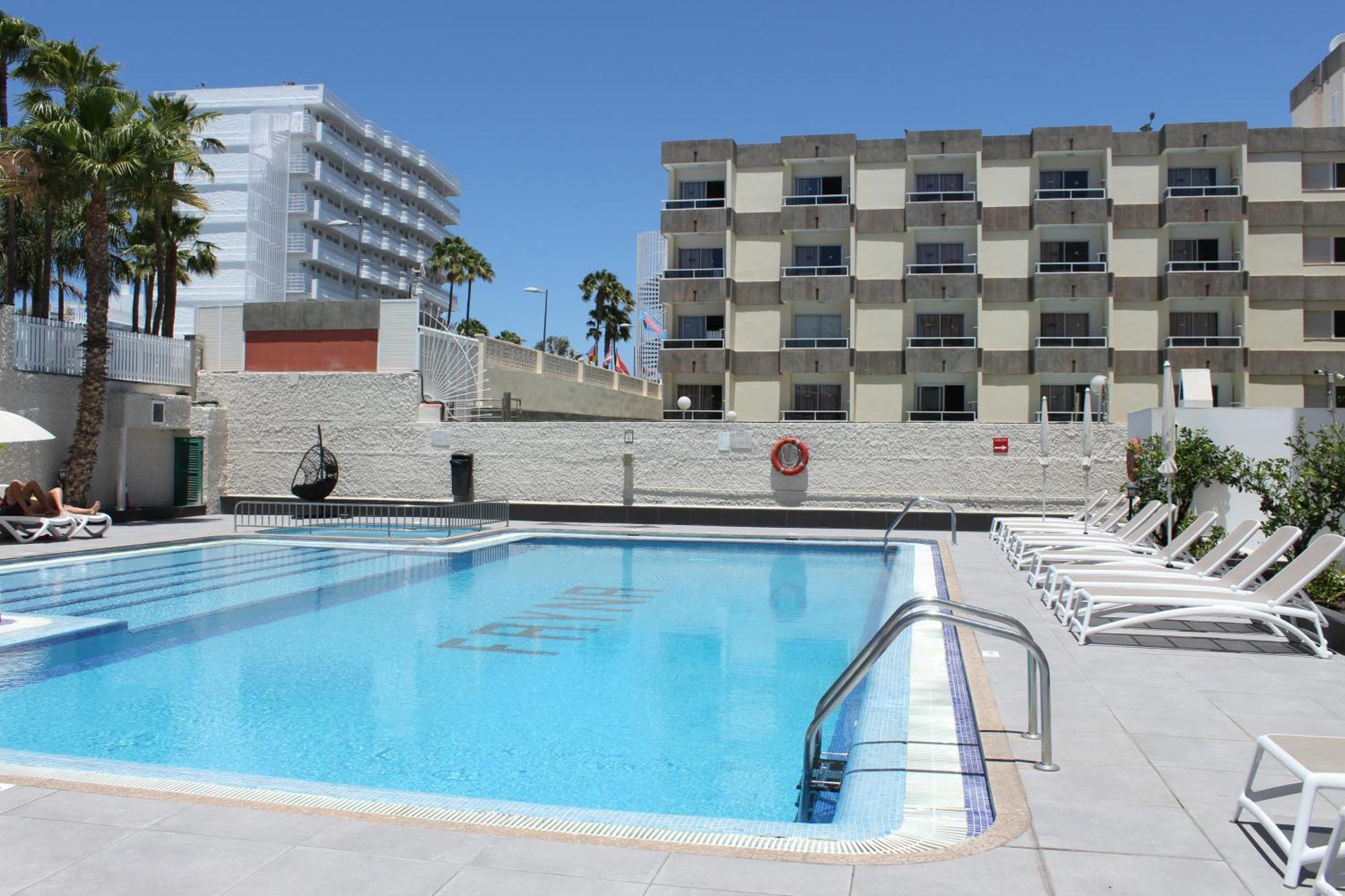 Apartamentos Fayna プラヤ・デル・イングレス エクステリア 写真