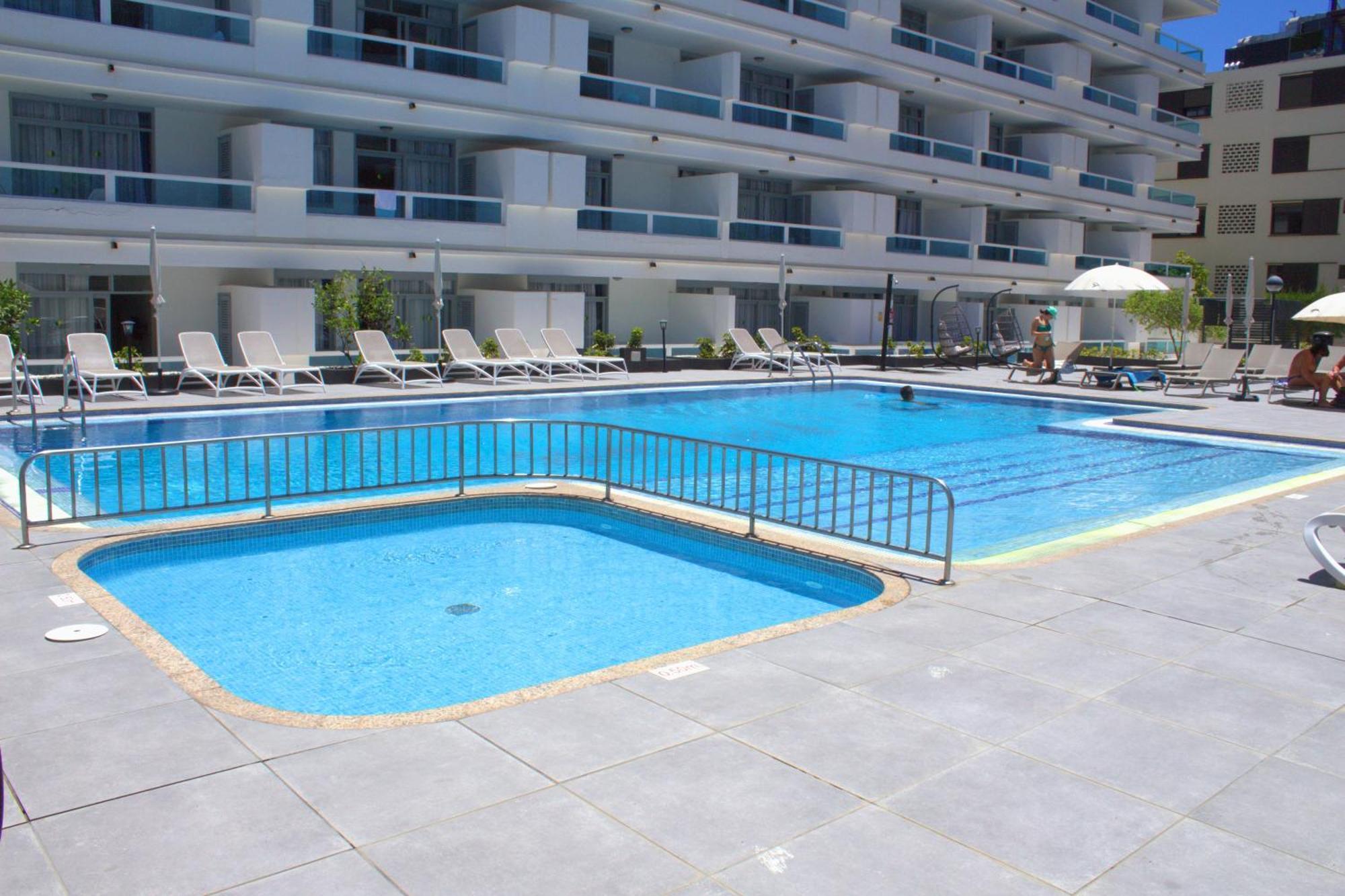 Apartamentos Fayna プラヤ・デル・イングレス エクステリア 写真