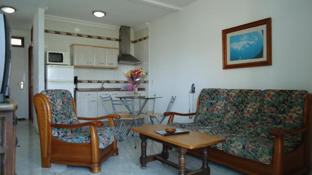 Apartamentos Fayna プラヤ・デル・イングレス エクステリア 写真